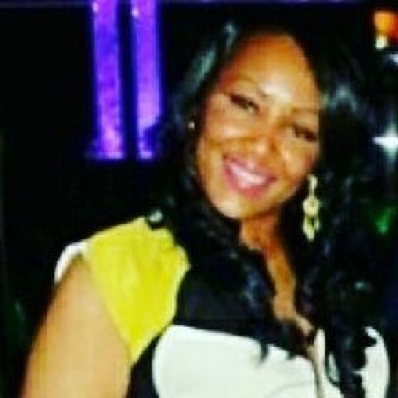 Meet your Posher, Tracie - Picture 1 of 1